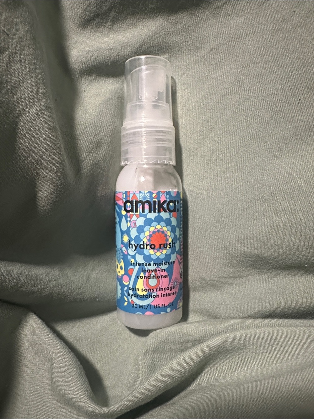 4/$15 Amika hydro rush leave in conditioner